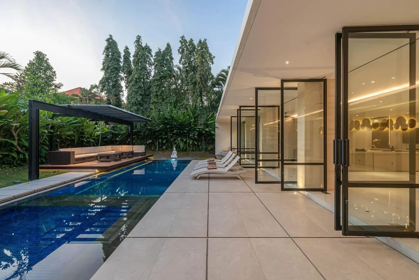 Sujiva Estate - Tranquil 5Br Villa W Huge Pool! スミニャック