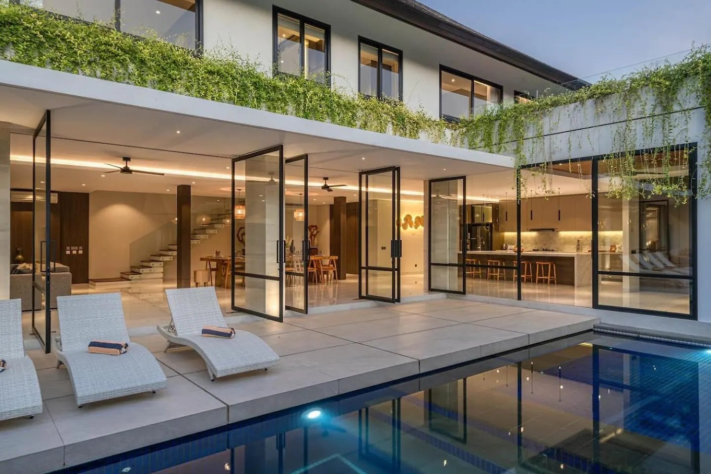 別荘 Sujiva Estate - Tranquil 5Br Villa W Huge Pool! スミニャック